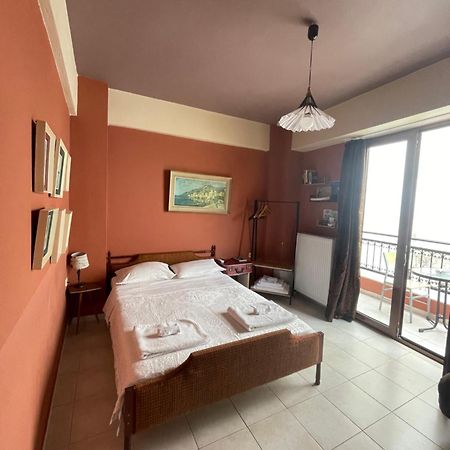 Cozy Little Home Ираклио Екстериор снимка